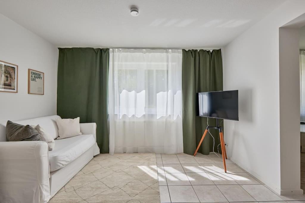 Appartement Mona - Idyllisches Oertchen à Buchen  Extérieur photo